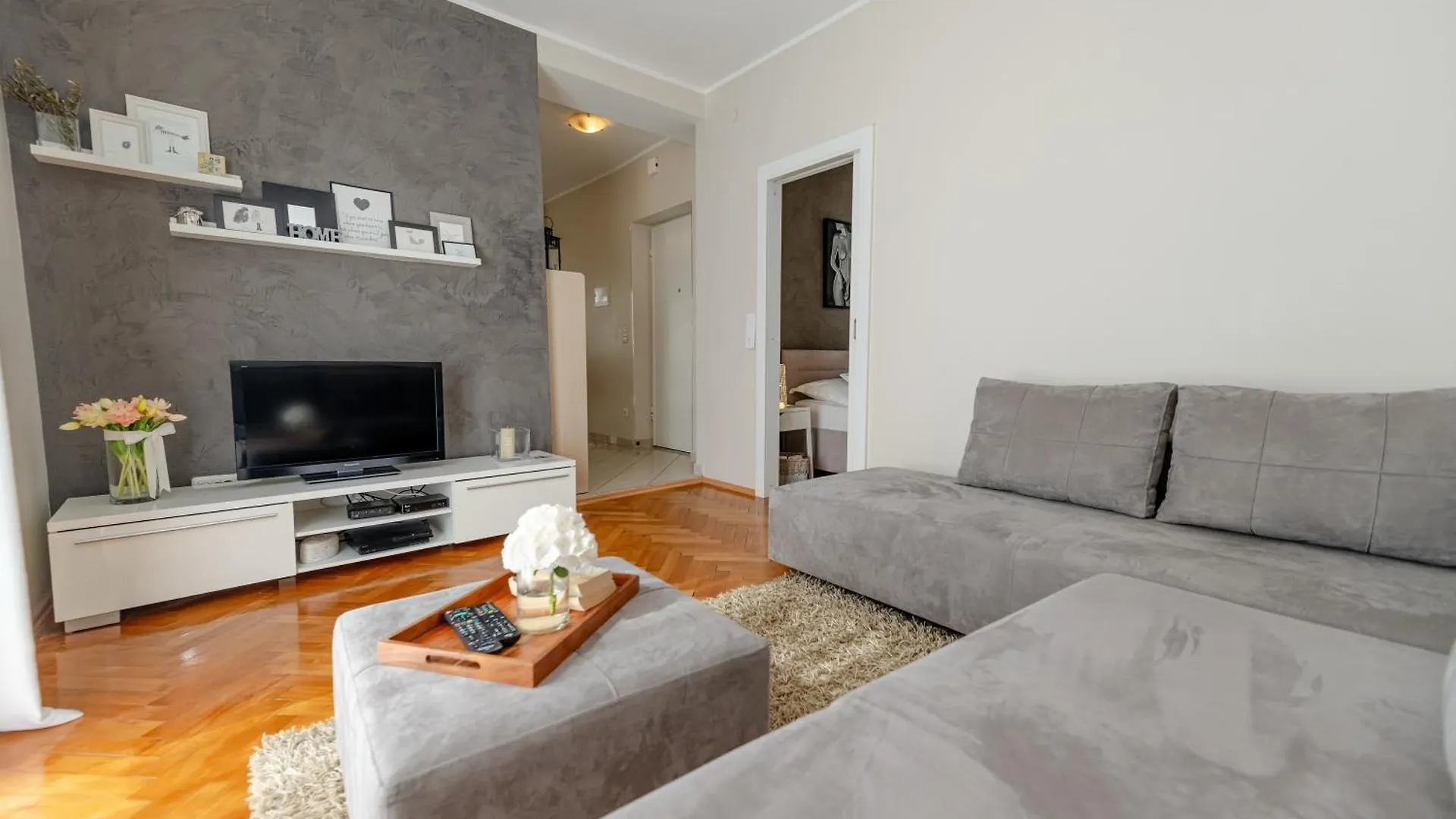 Jakov Apartment With Balcony Zadar